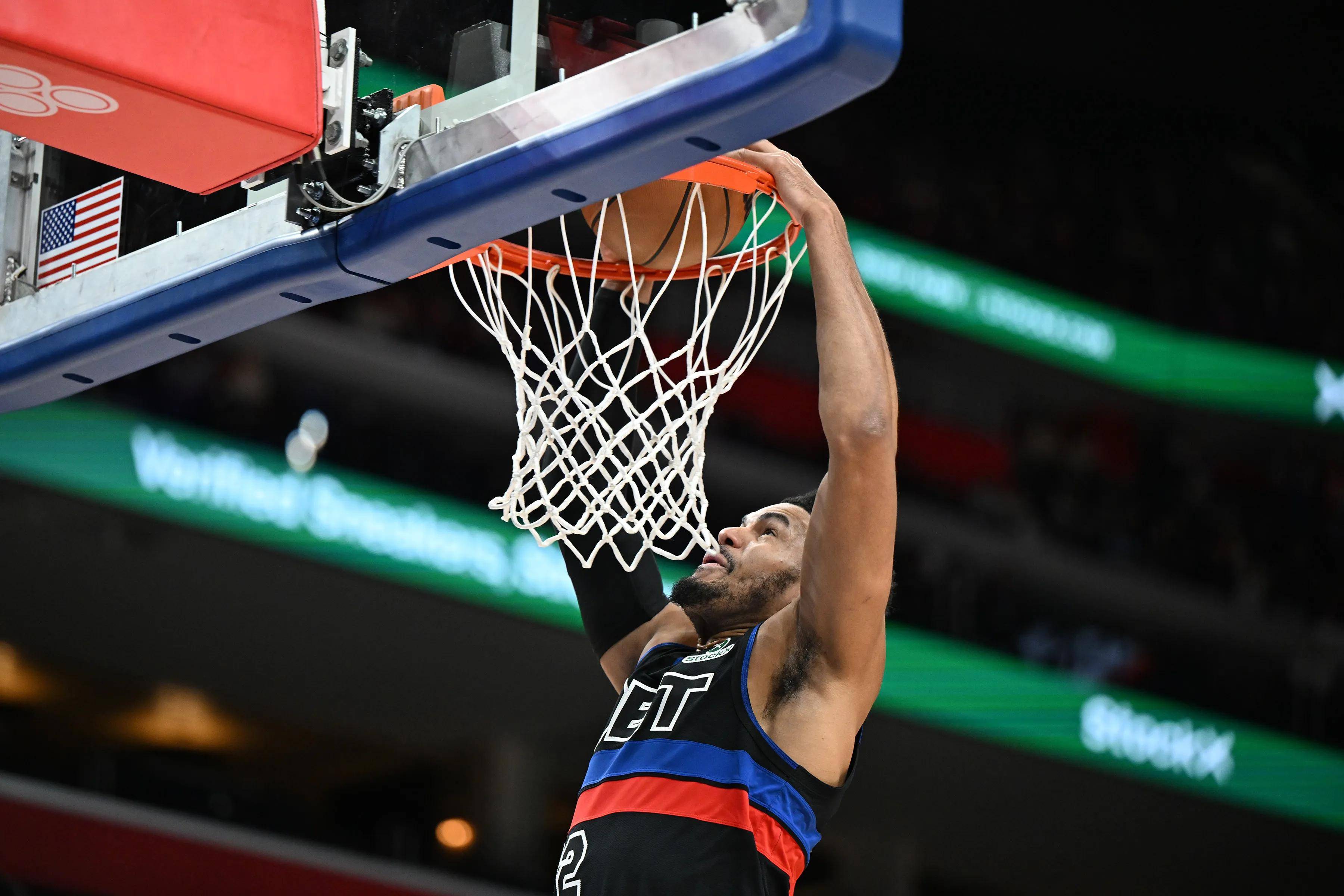 关于CBA季后赛赛程吃紧，里昂赛前回应争议，压力陡增，球队文化再被提及的信息