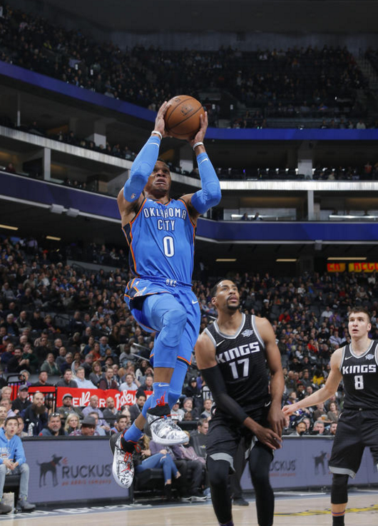 山东男篮更换外援